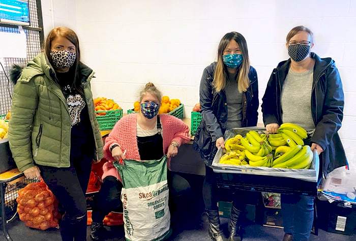 SENDING SINGLE-USE PLASTIC PACKING